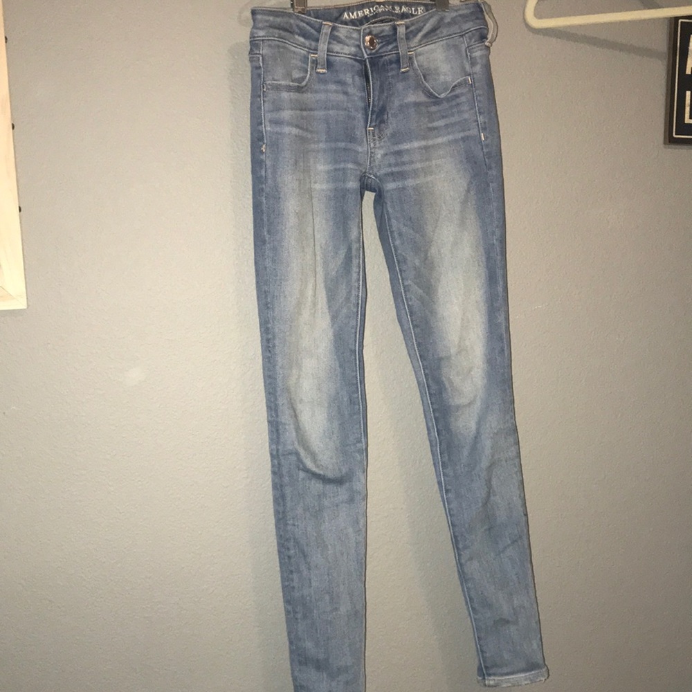 light blue american eagle jeggings